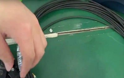 Möchten Sie wissen, wie man Glasfaserkabel am besten testet? In diesem Video zeigen wir es Ihnen!