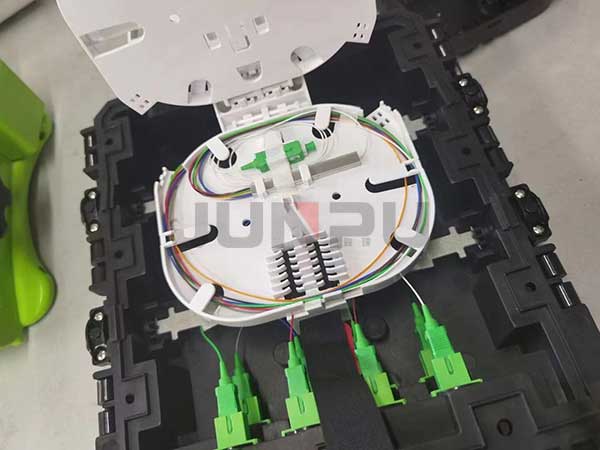 8-Port-Faserverteilerbox IP68 8-Port-Faserverteilerbox IP68